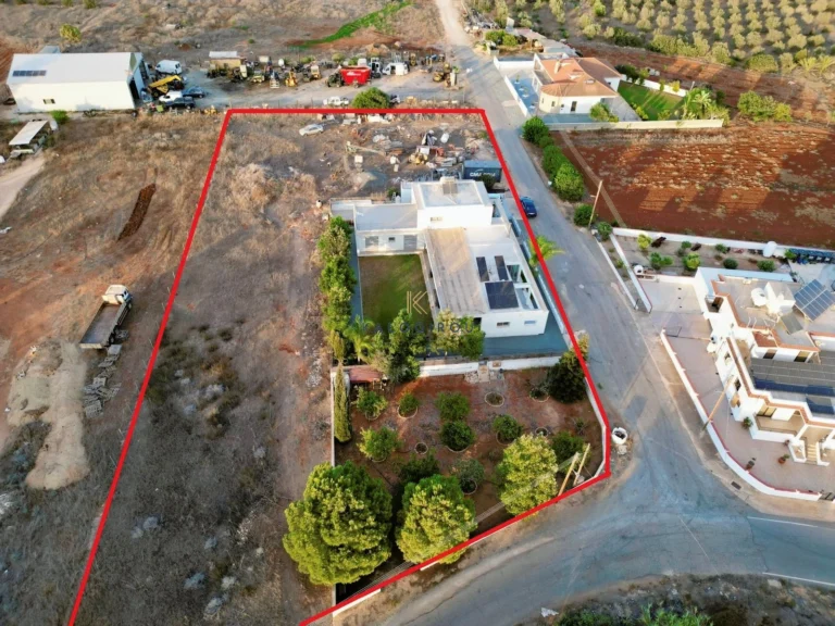 4 Bedroom House for Sale in Xylofagou, Larnaca District