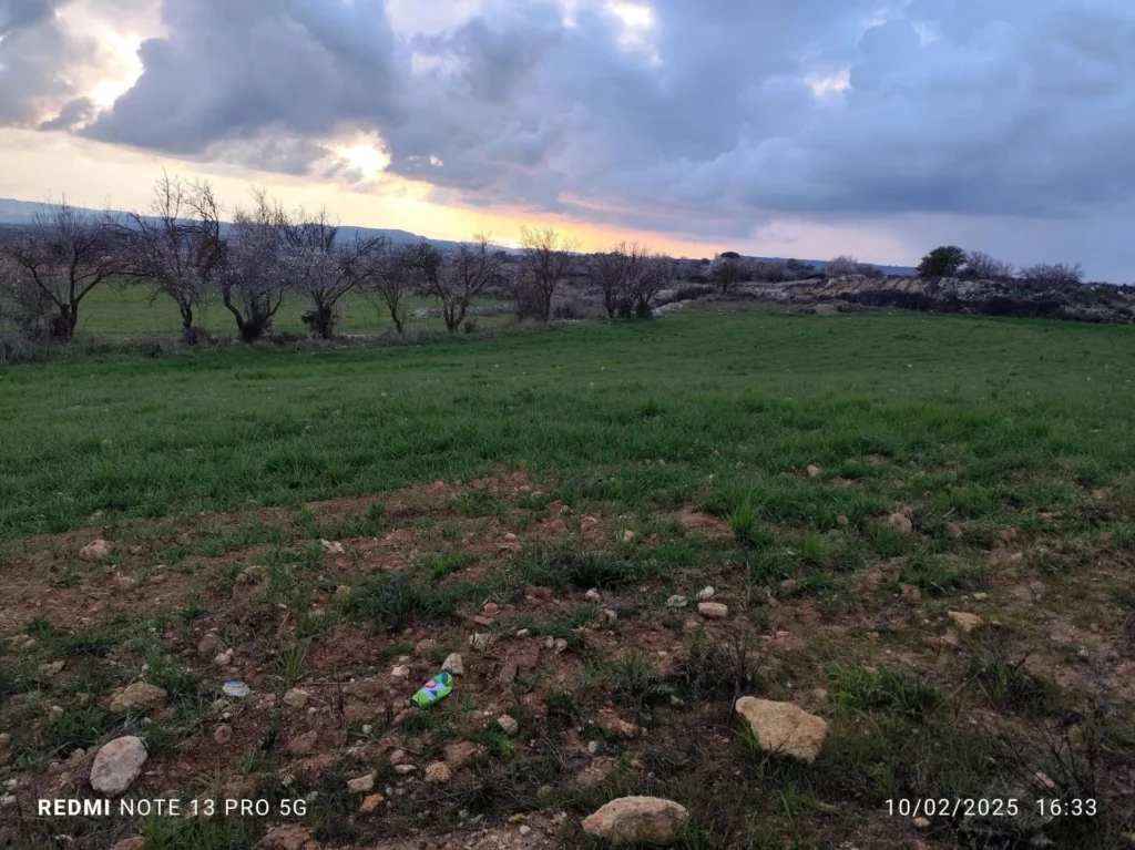 4,060m² Plot for Sale in Agios Tychonas, Limassol District