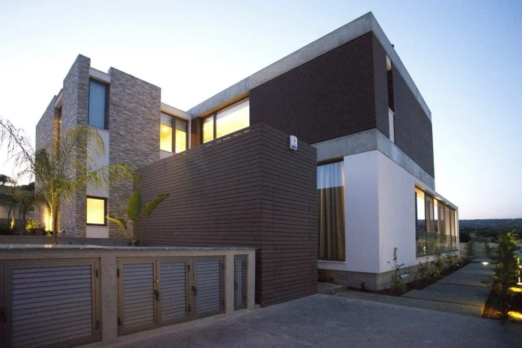 4 Bedroom House for Sale in Erimi, Limassol District