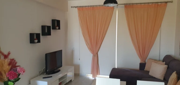 2 Bedroom Apartment for Sale in Tombs Of the Kings, Paphos District