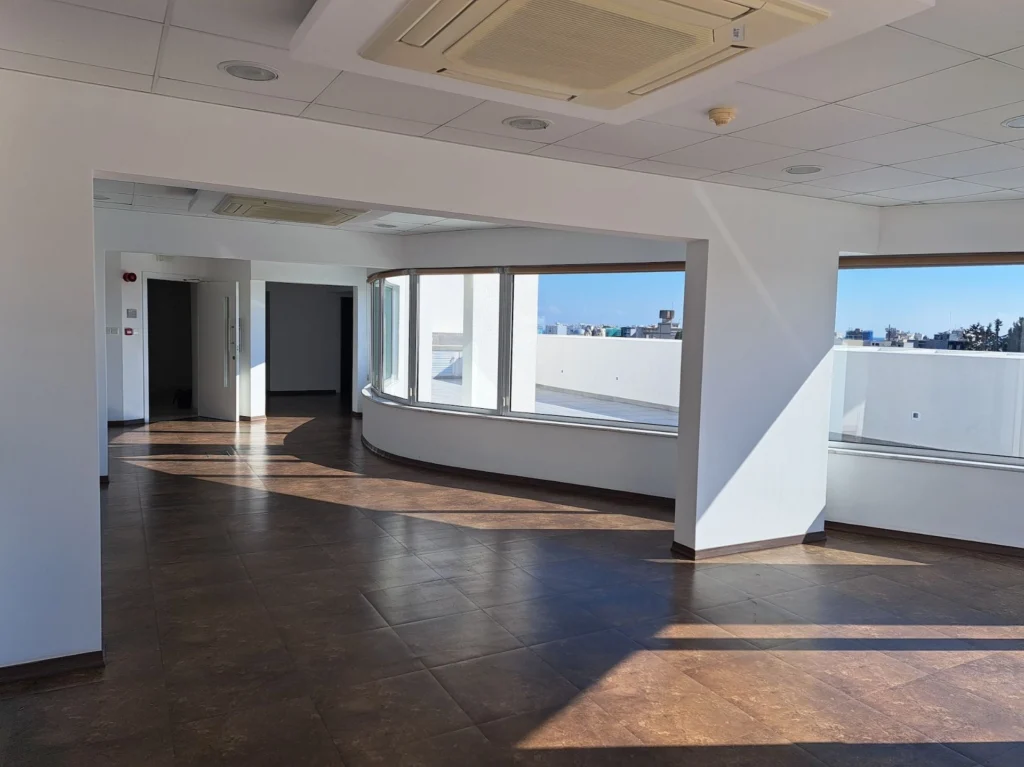 396m² Office for Rent in Limassol – Katholiki