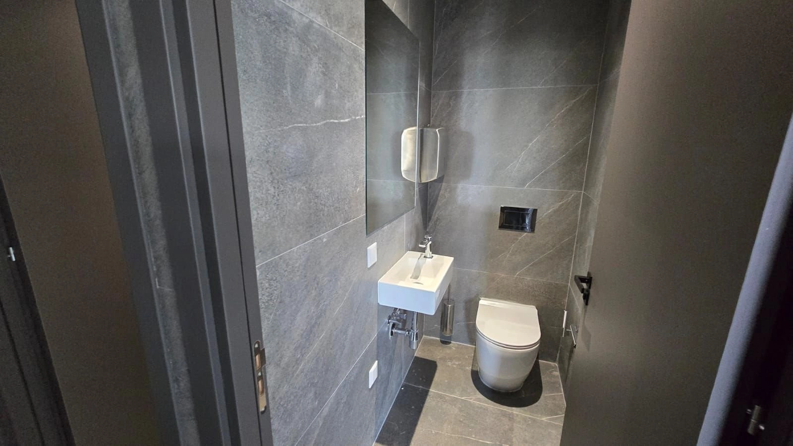 270m² Office for Rent in Limassol – Tsiflikoudia