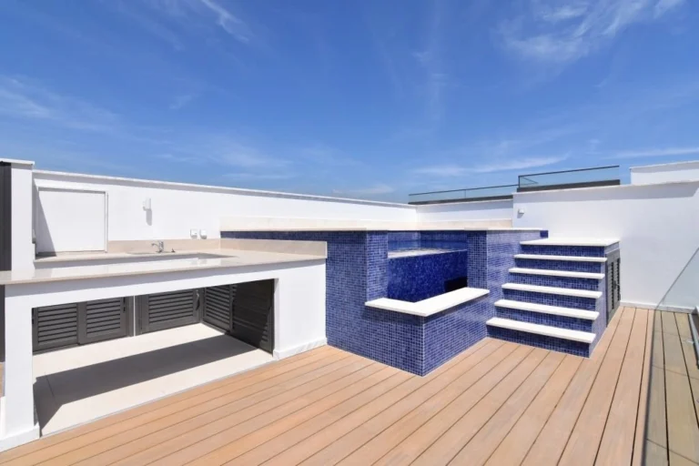 4 Bedroom Apartment for Sale in Potamos Germasogeias, Limassol District