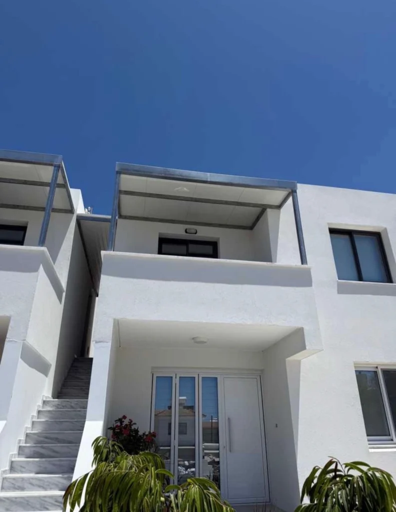 2 Bedroom Apartment for Sale in Paphos – Anavargos