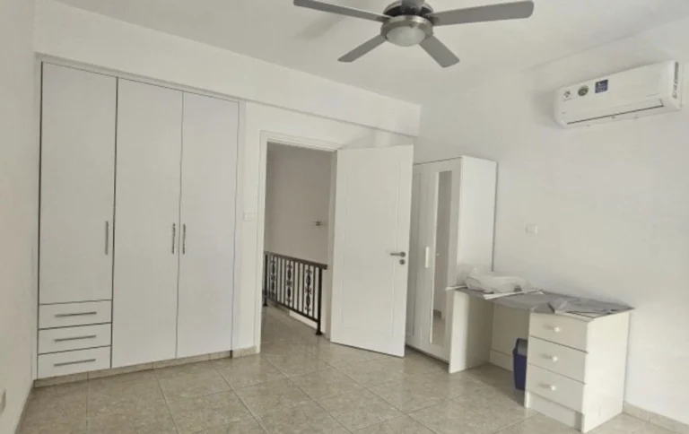 2 Bedroom House for Sale in Chlorakas, Paphos District