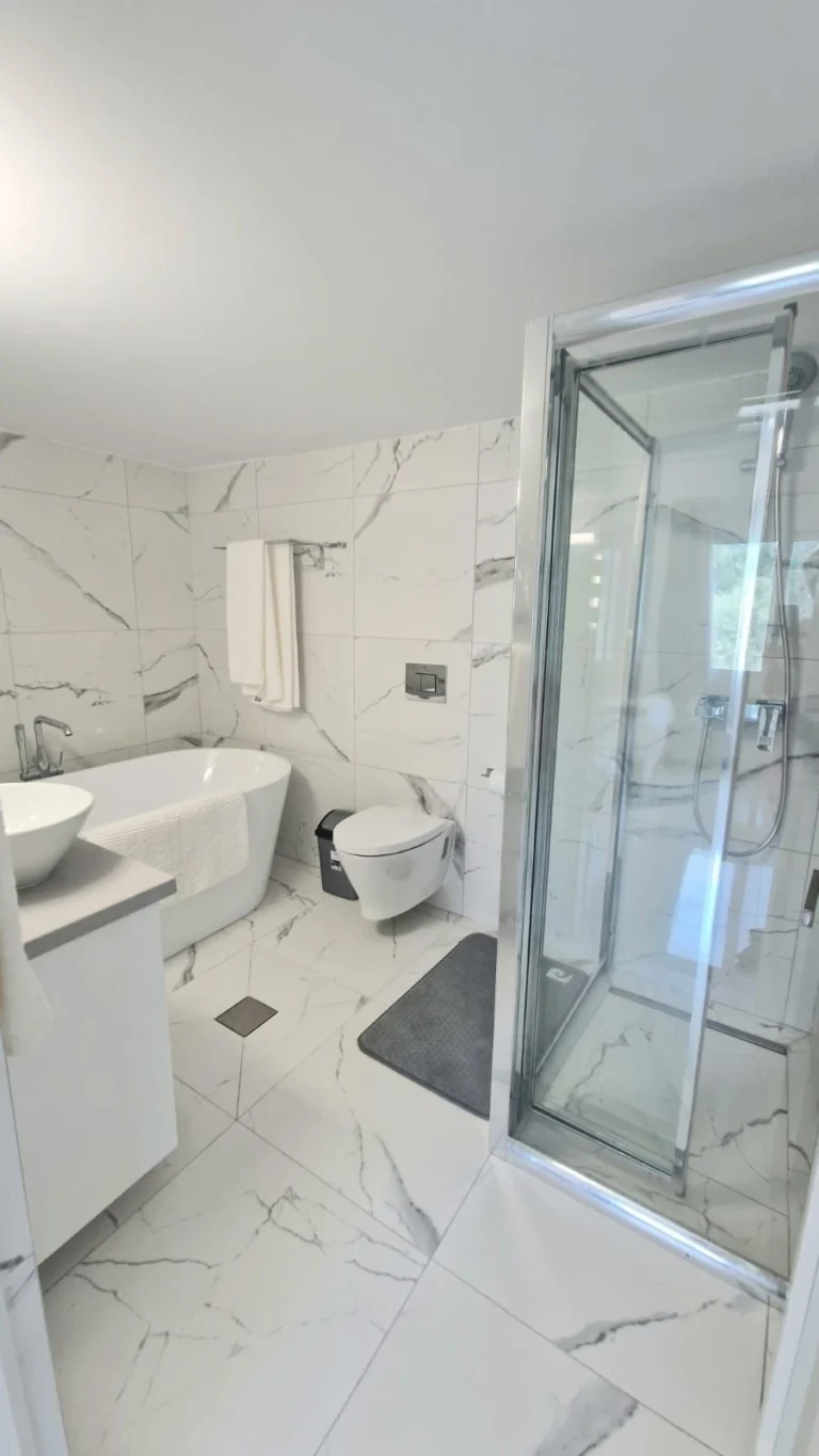 4 Bedroom House for Sale in Sea Caves, Paphos District