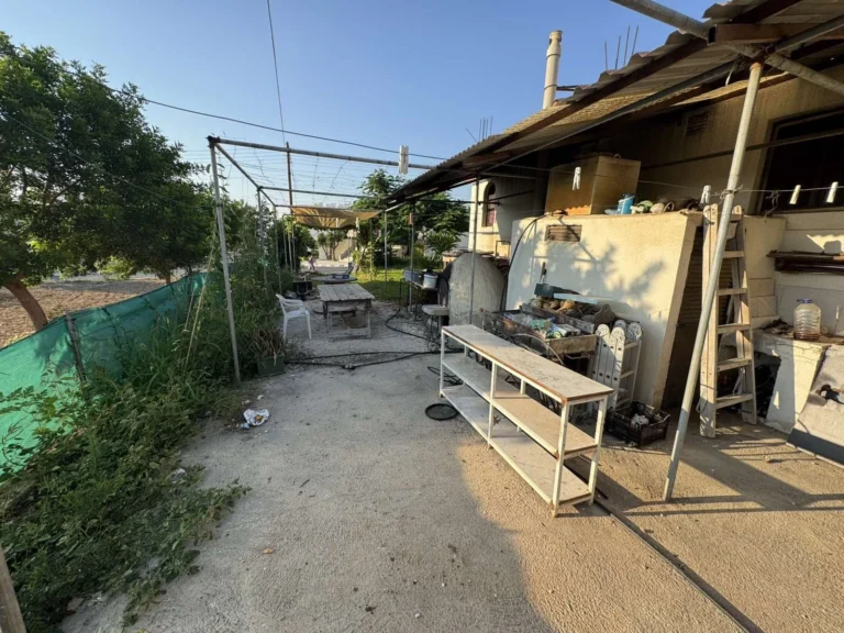 3 Bedroom House for Sale in Chlorakas, Paphos District