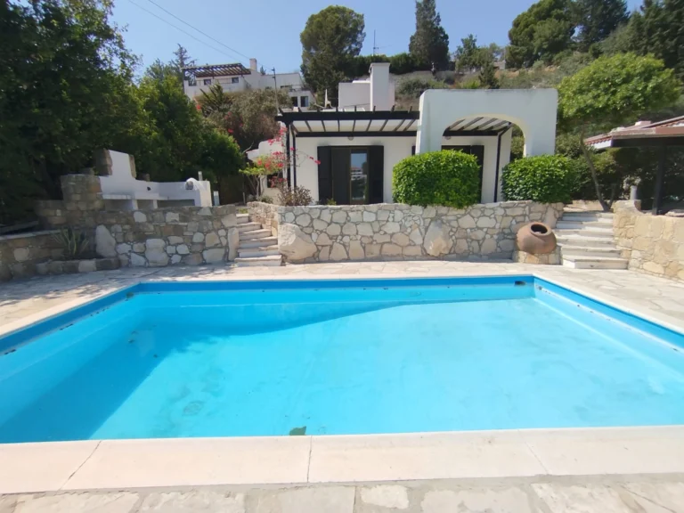 Cheap Houses and Villas for Sale Paphos up to 400000 euro