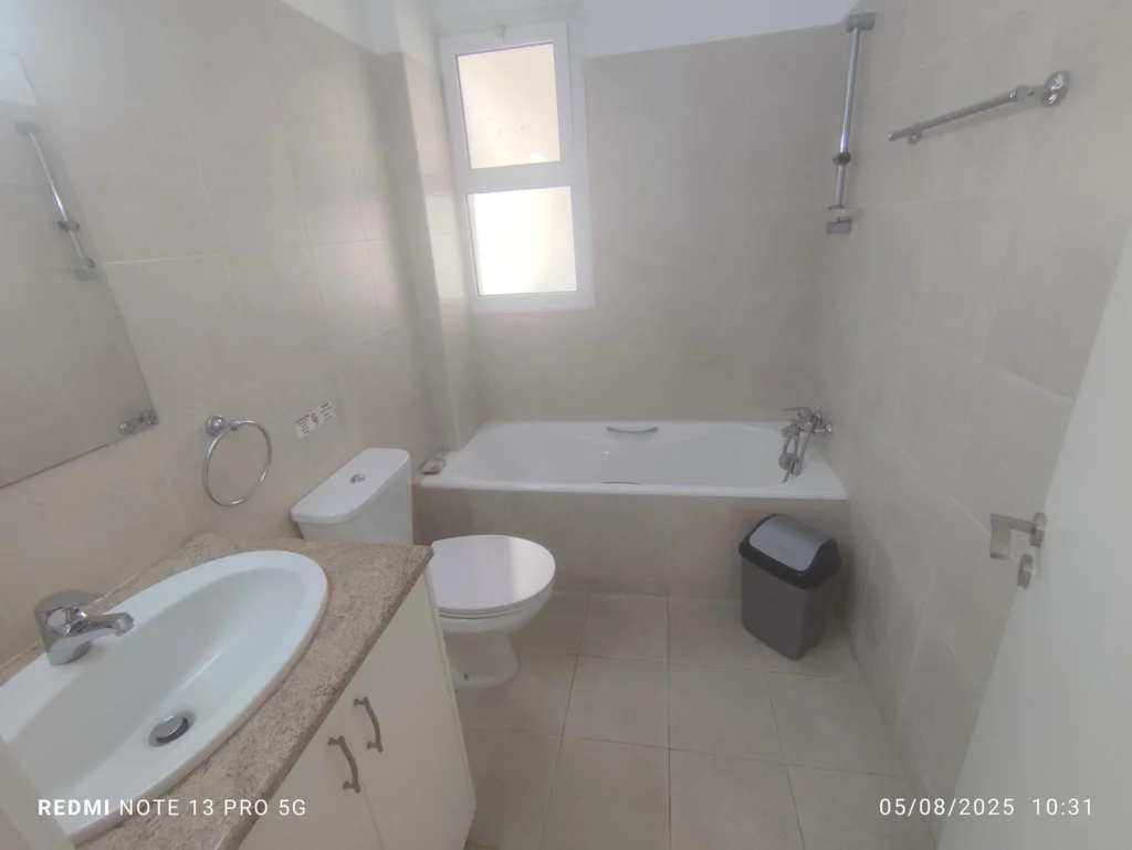 100m² Office for Rent in Limassol District