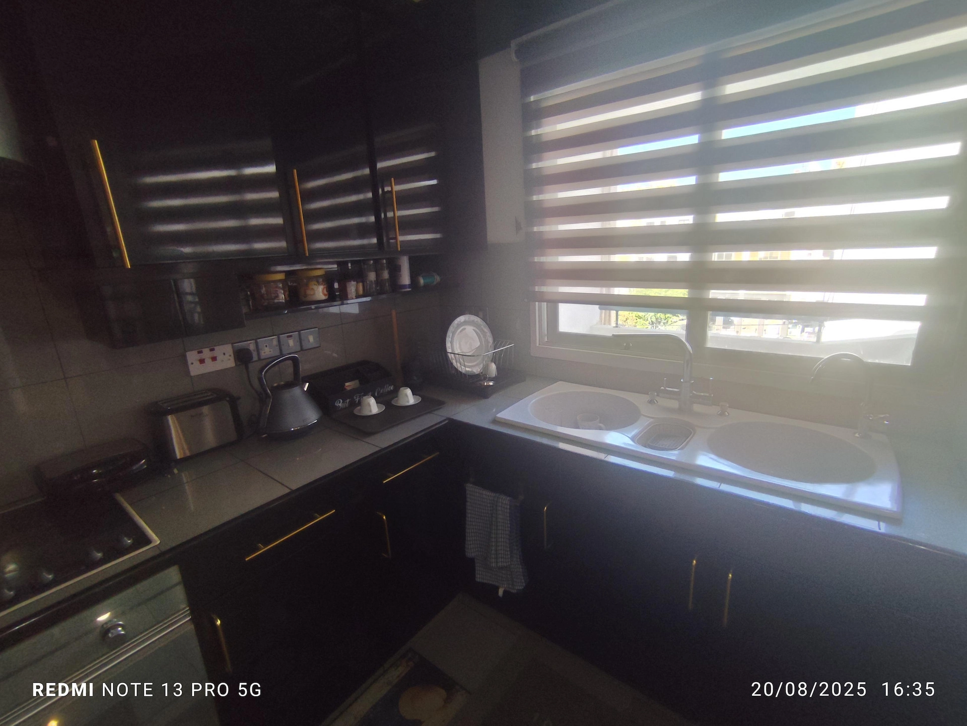 3 Bedroom Apartment for Rent in Limassol – Agia Zoni
