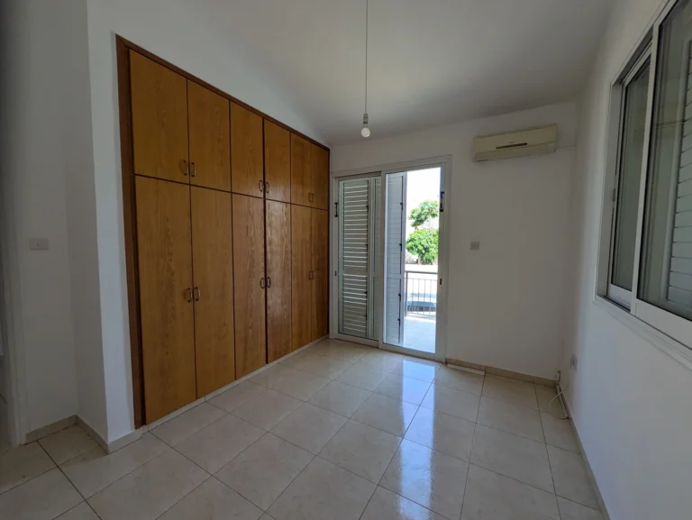 3 Bedroom House for Sale in Chlorakas, Paphos District