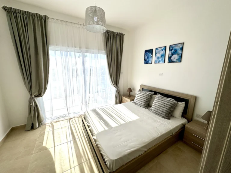 2 Bedroom House for Sale in Tombs Of the Kings, Paphos District