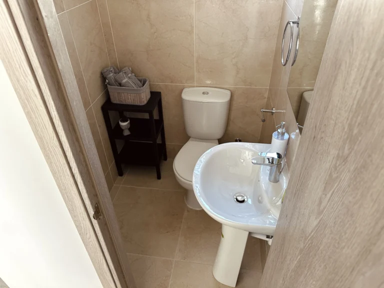 2 Bedroom House for Sale in Tombs Of the Kings, Paphos District