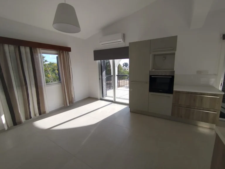 2 Bedroom Apartment for Rent in Kissonerga, Paphos District