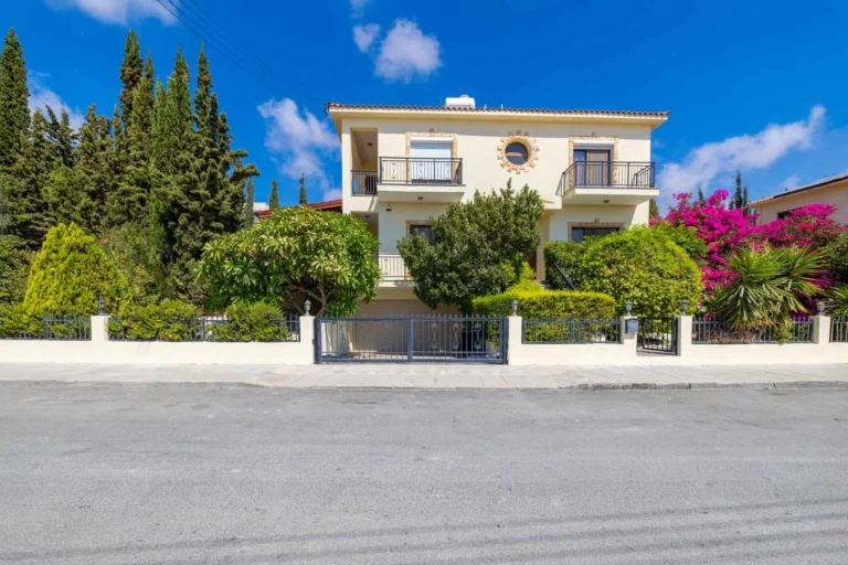 4 Bedroom House for Sale in Mouttagiaka, Limassol District