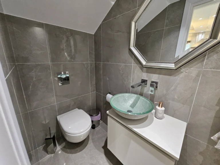 5 Bedroom House for Sale in Kolossi, Limassol District