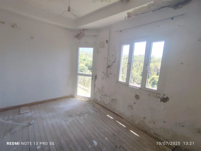 5 Bedroom House for Sale in Lemithou, Limassol District