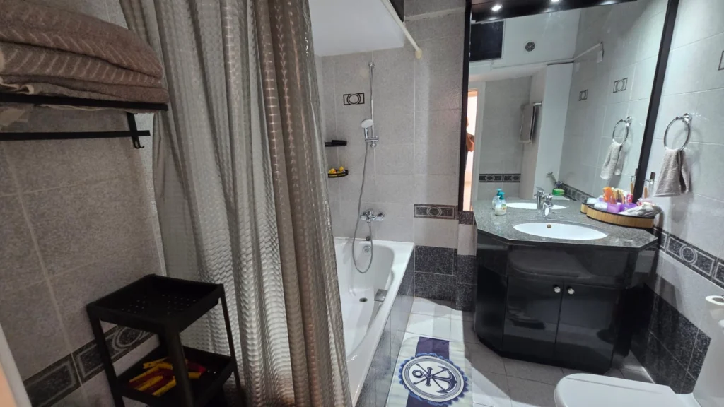 135m² Office for Rent in Limassol – Agia Zoni