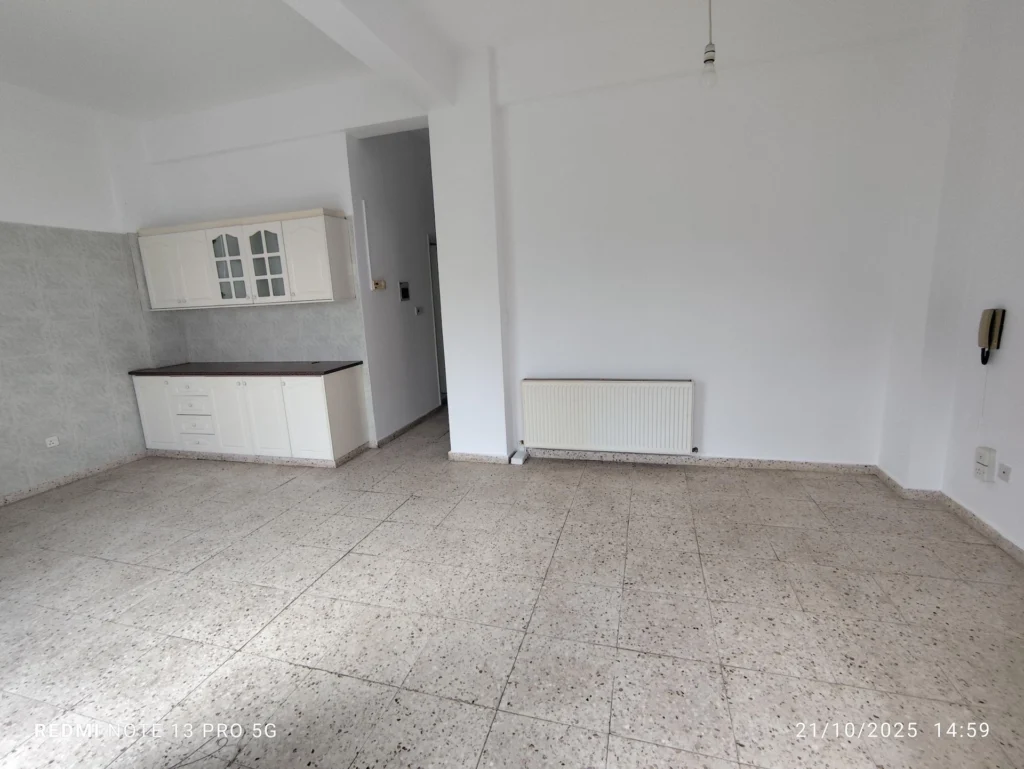 70m² Office for Rent in Limassol District