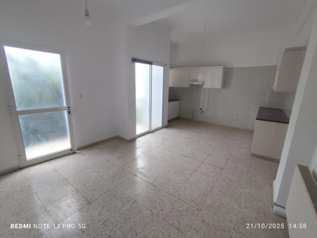 70m² Office for Rent in Limassol District