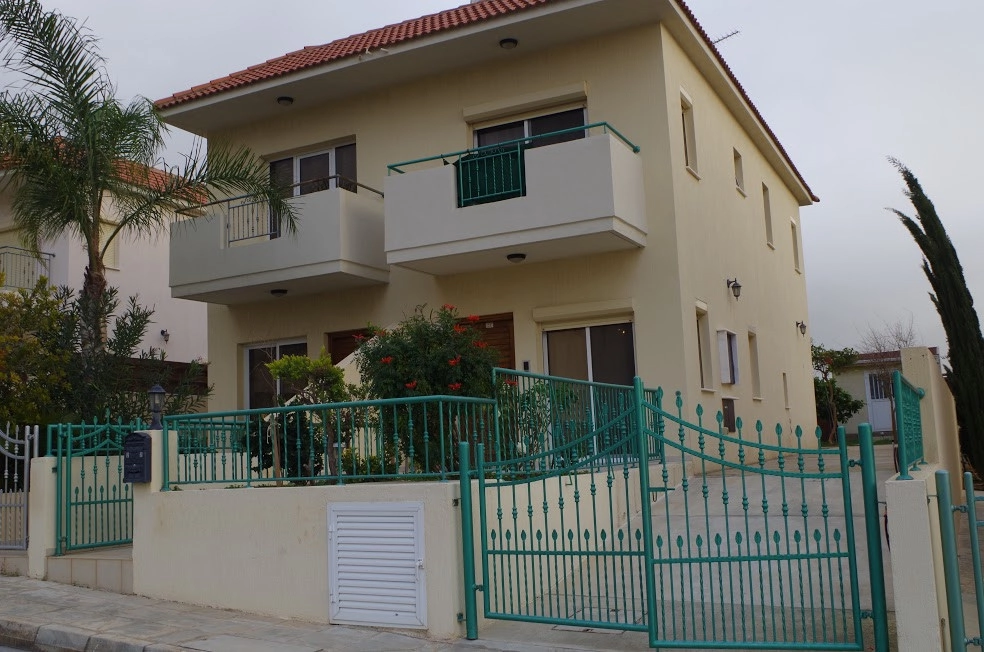 3 Bedroom House for Sale in Mouttagiaka, Limassol District