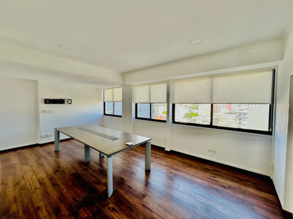 200m² Office for Rent in Limassol District