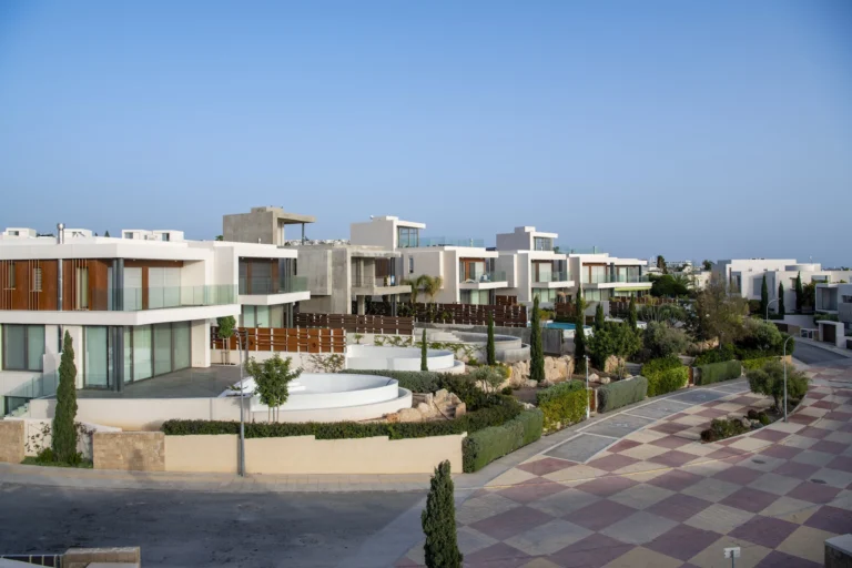 4 Bedroom House for Sale in Chlorakas, Paphos District