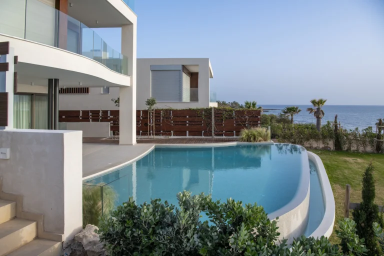 4 Bedroom House for Sale in Chlorakas, Paphos District