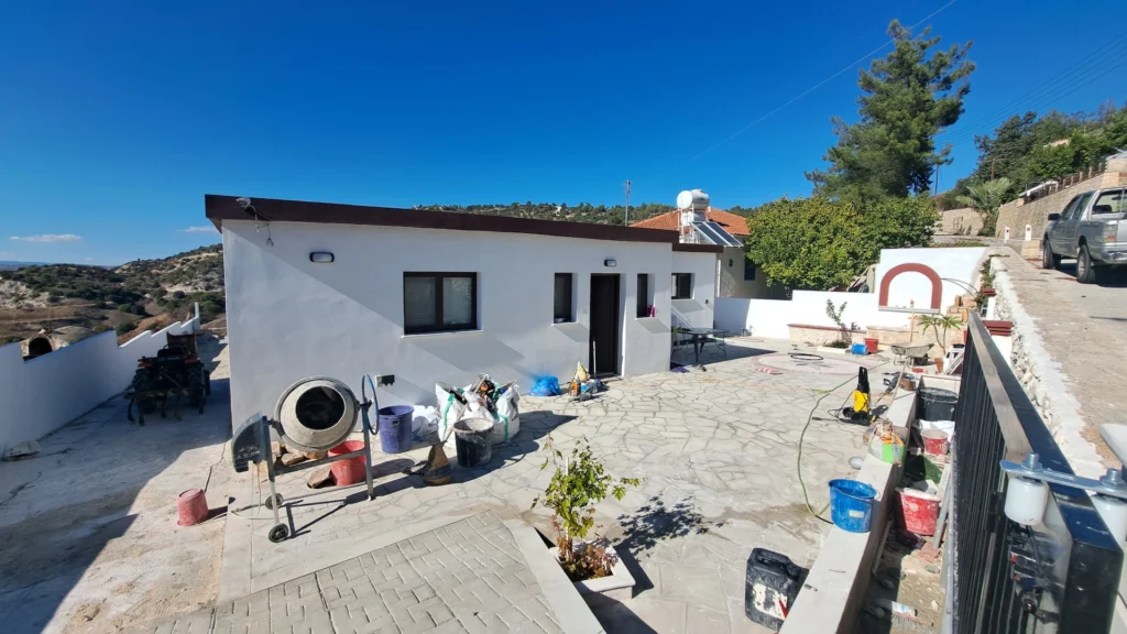 2 Bedroom House for Rent in Paphos District