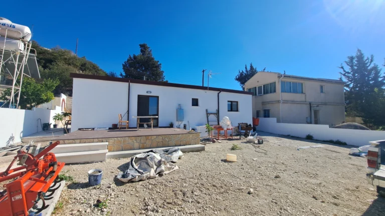 2 Bedroom House for Rent in Paphos District