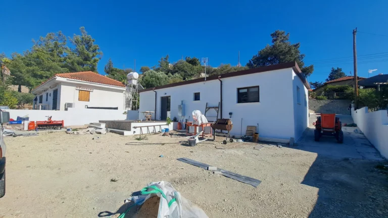 2 Bedroom House for Rent in Paphos District