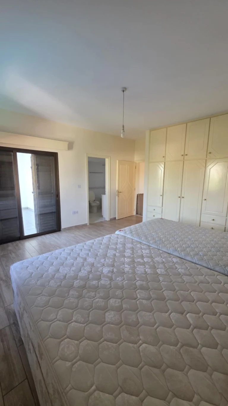 4 Bedroom House for Rent in Chlorakas, Paphos District