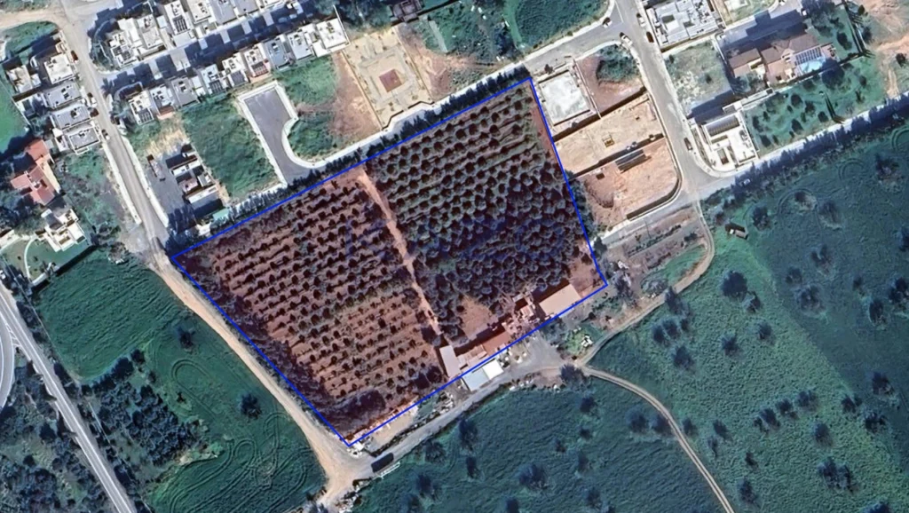 12,710m² Plot for Sale in Ypsonas, Limassol District