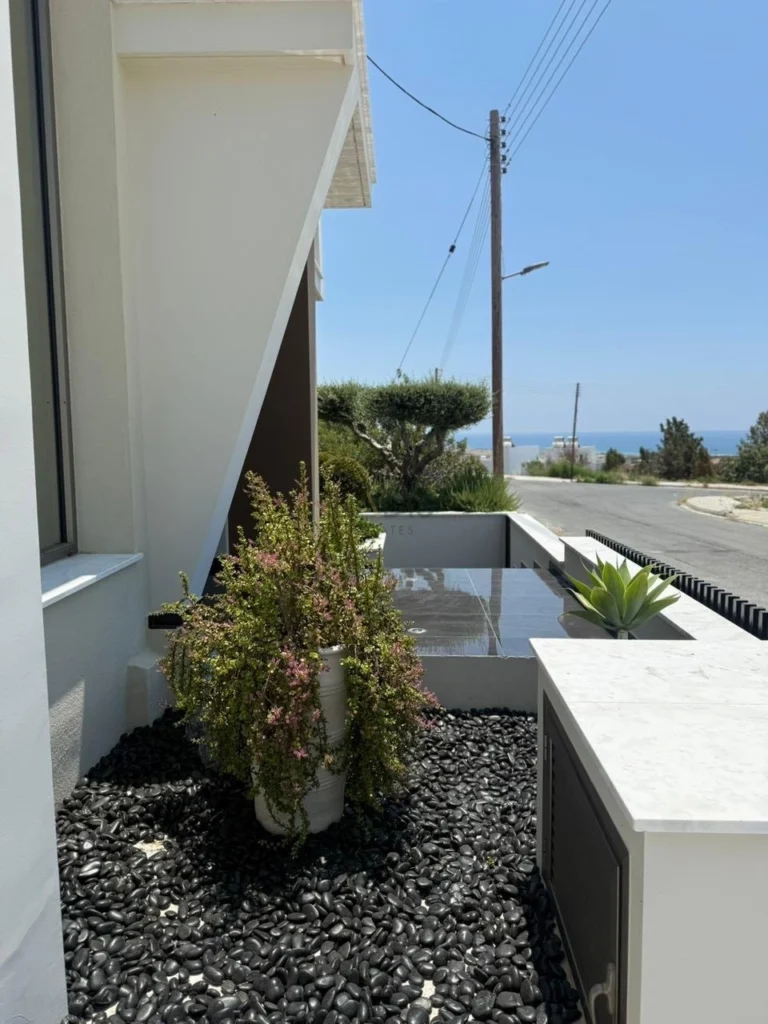 3 Bedroom House for Sale in Episkopi, Limassol District