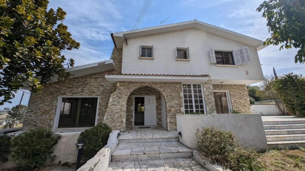 3 Bedroom House for Sale in Aglantzia, Nicosia District