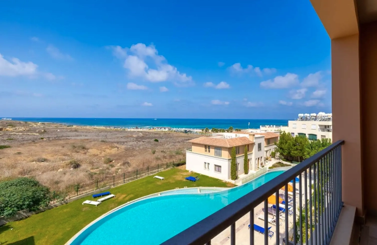 3 Bedroom Apartment for Sale in Kato Paphos