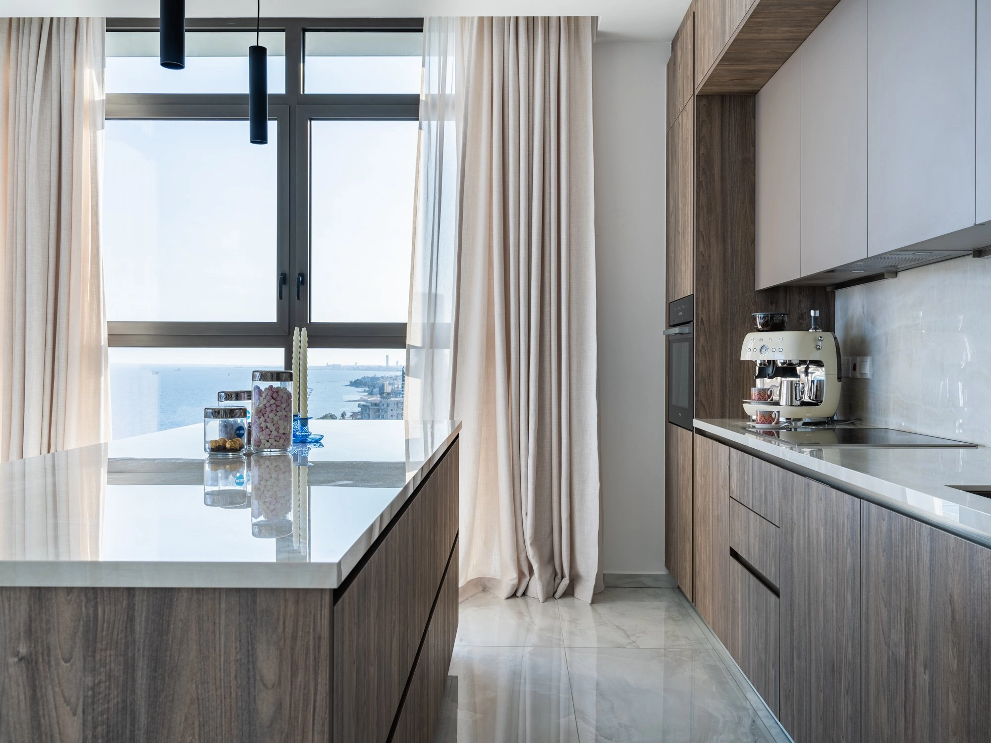 4 Bedroom Apartment for Rent in Agios Tychonas, Limassol District