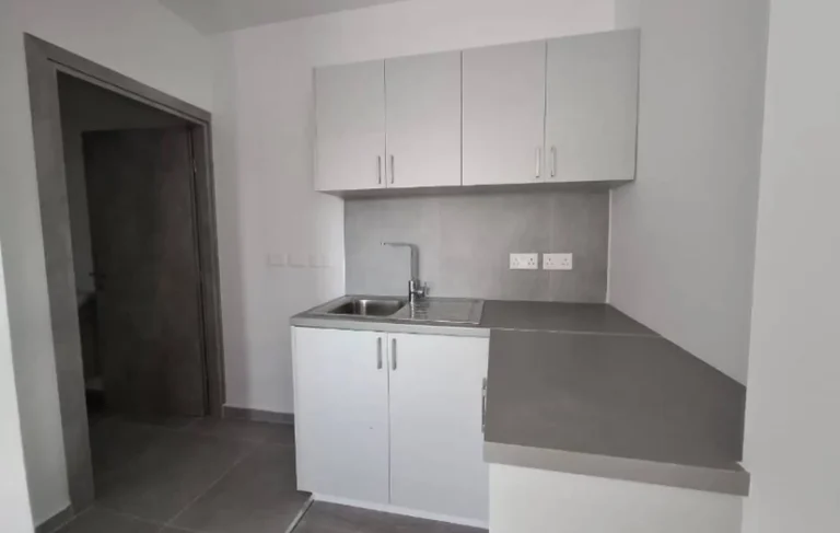 90m² Office for Rent in Nicosia District