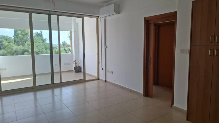 225m² Office for Rent in Paphos District