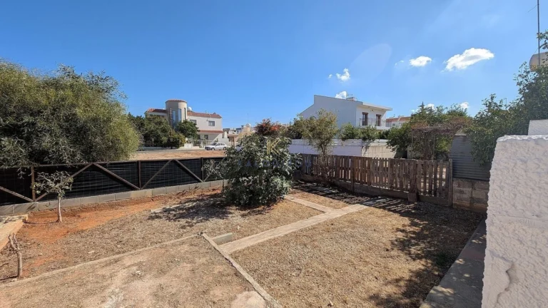 2 Bedroom House for Sale in Deryneia, Famagusta District