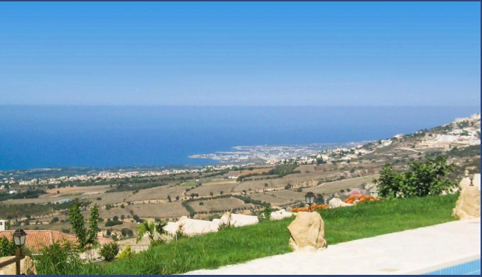 3 Bedroom House for Sale in Tsada, Paphos District