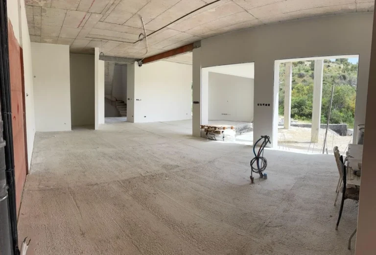 5 Bedroom House for Sale in Paramytha, Limassol District