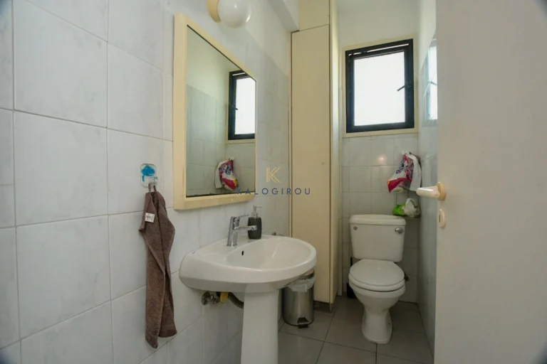 60m² Office for Sale in Larnaca District