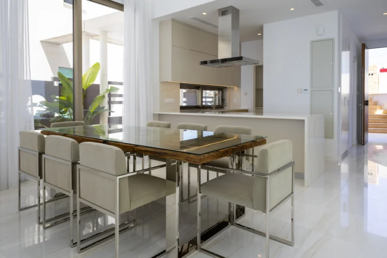 5 Bedroom House for Sale in Kissonerga, Paphos District