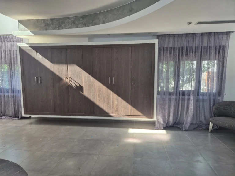 4 Bedroom House for Sale in Limassol – Agios Athanasios