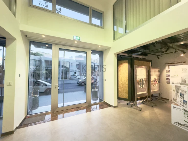 Γραφείο 250m² προς ενοικίαση στη Λεμεσό – Καθολική