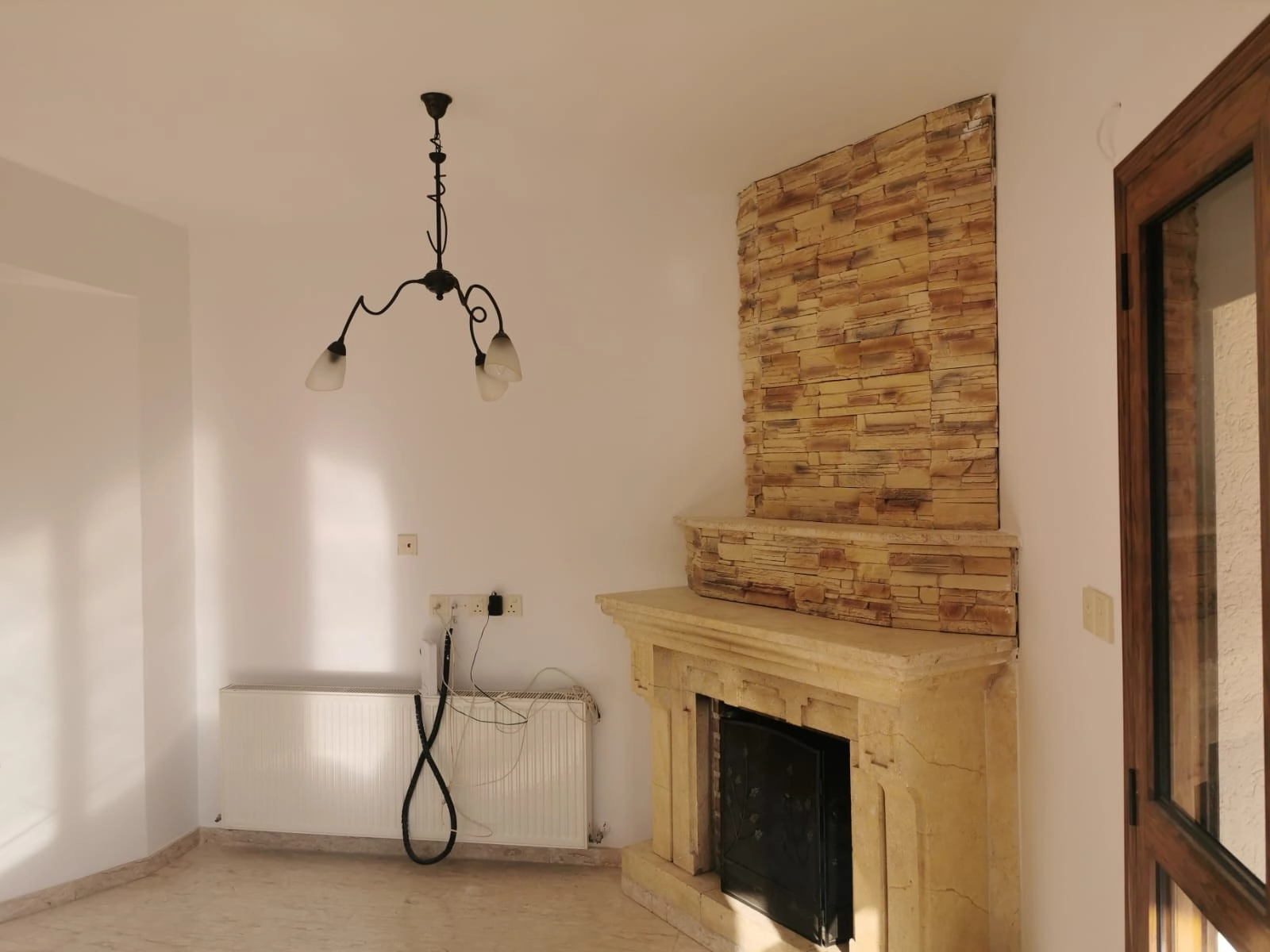 5 Bedroom House for Rent in Parekklisia, Limassol District