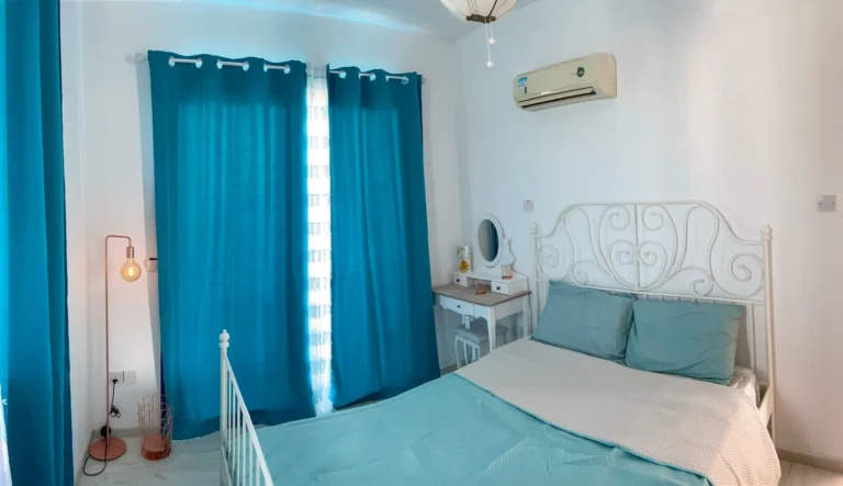 2 Bedroom Apartment for Sale in Paphos – Universal