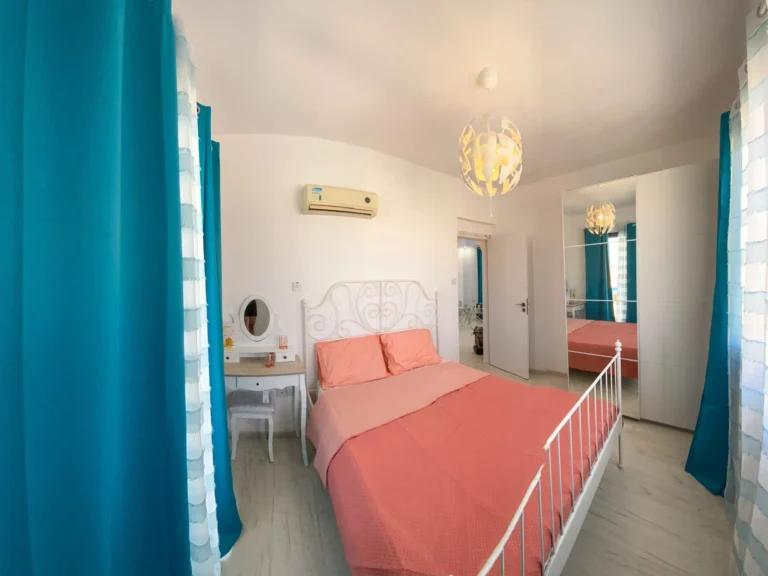 2 Bedroom Apartment for Sale in Paphos – Universal