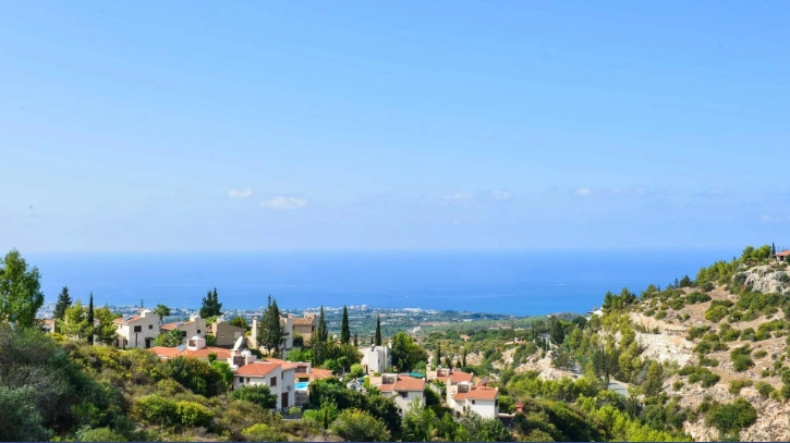 4 Bedroom House for Sale in Tala, Paphos District